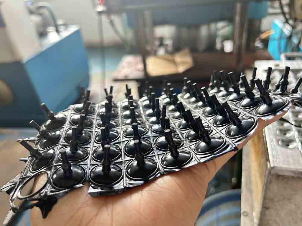 Βαλβίδα απορρόφησης νερού EPDM Rubber - Heavy-Duty & Resistant στις καιρικές συνθήκες